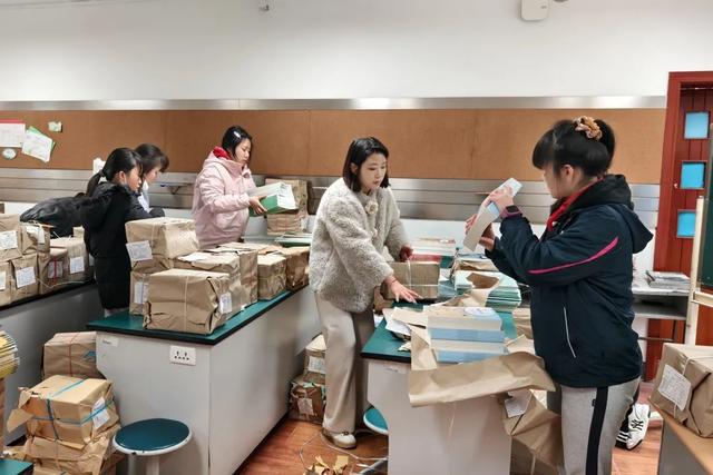 徐汇校园开启新学期“备战模式”米乐m6寒假进度条9999%！(图9)
