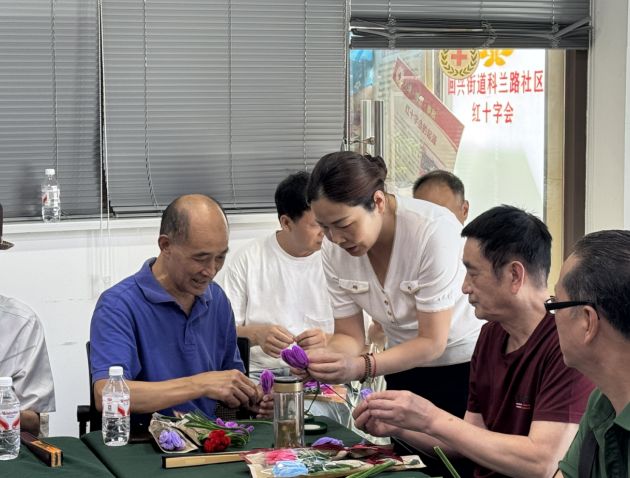 兴开展丰富多彩的七夕主题活动网络中国节·七夕｜重庆渝北回(图9)