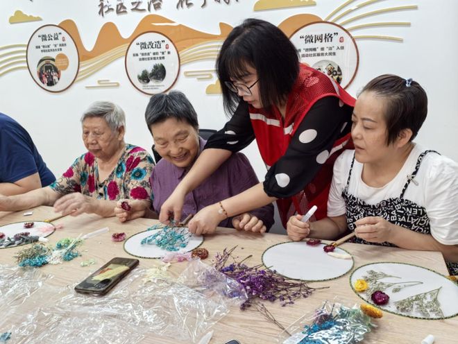 兴开展丰富多彩的七夕主题活动网络中国节·七夕｜重庆渝北回(图7)