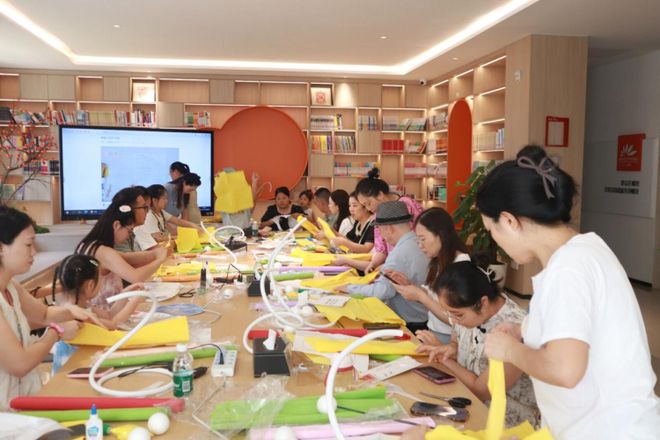 兴开展丰富多彩的七夕主题活动网络中国节·七夕｜重庆渝北回(图16)
